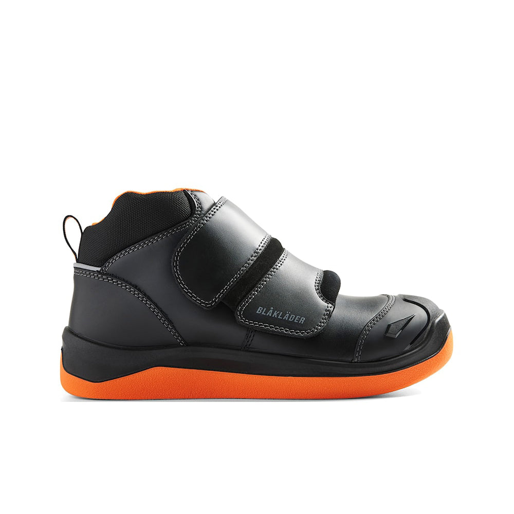 Blaklader 2459 Asphalt Heat Protective Safety Work Boot - Premium SAFETY BOOTS from Blaklader - Just £126.66! Shop now at femaleworkwear.com